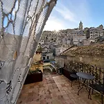Fra I Sassi Couette-café Matera