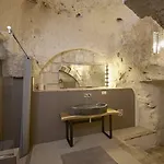 Fra I Sassi Couette-café 4*