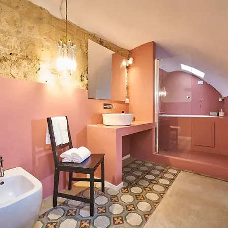 Oda ve Kahvaltı Fra I Sassi 4*