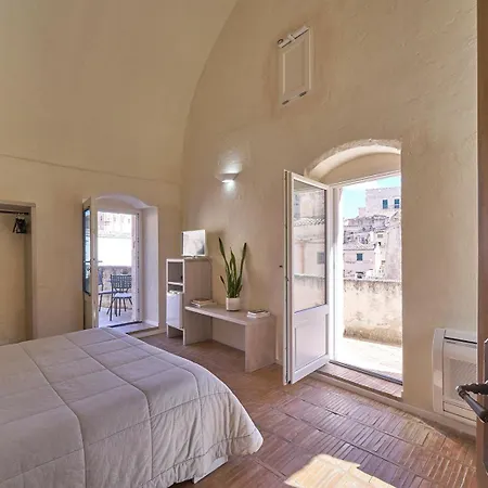 Oda ve Kahvaltı Fra I Sassi