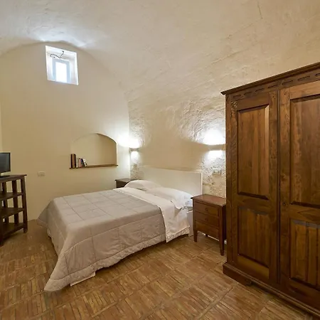 Fra I Sassi Couette-café Matera