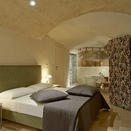 Couette-café Fra I Sassi 4*