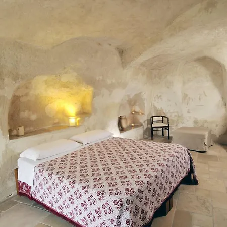 Fra I Sassi Bed & Breakfast