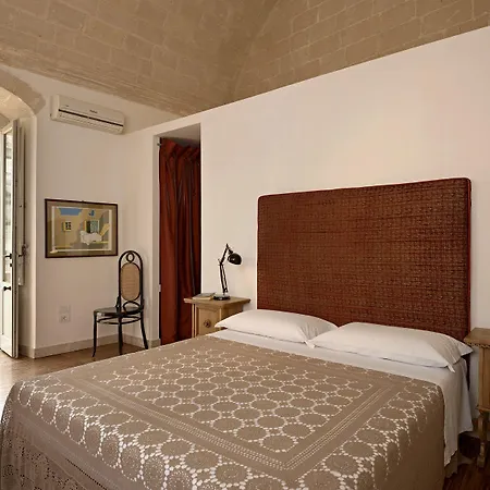 Fra I Sassi Couette-café Matera