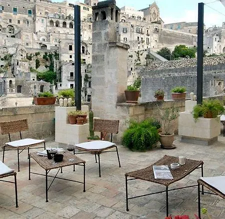 Fra I Sassi 4* Matera