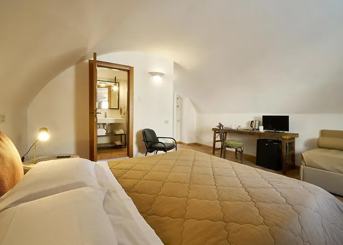 Fra I Sassi Couette-café Matera