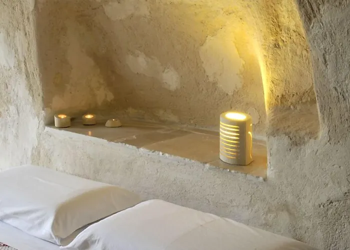 Fra I Sassi Bed & Breakfast 4*